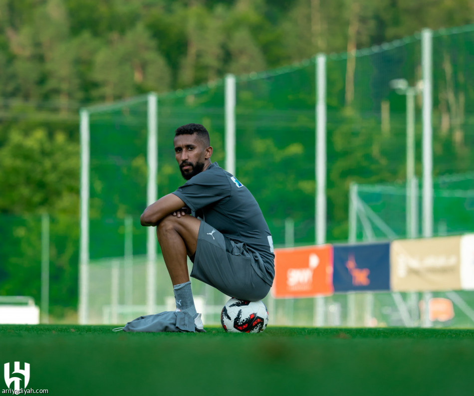 الهلال.. المالكي والمفرج يتركان معسكر النمسا