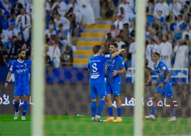 الهلال ضد التعاون