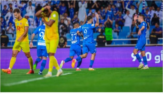 الهلال والحزم