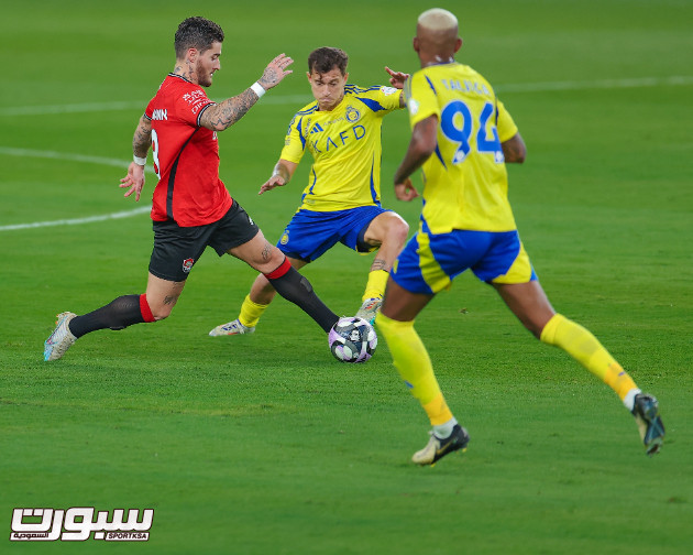 النصر و الرائد